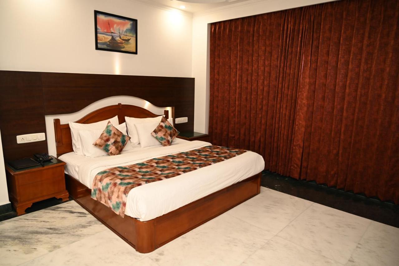 Hotel Lawrence Amritsar Exterior foto